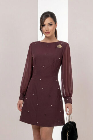 Рокля “Crystal Cocoa” – кафява рокля с камъни и брошка арт.1784