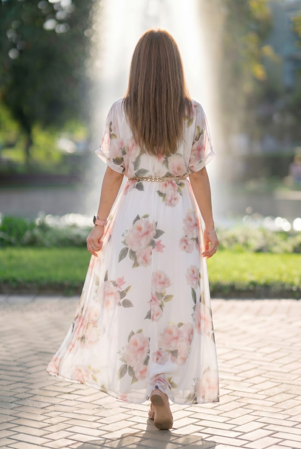 Рокля “White Rose Garden” – дълга ефирна рокля с колан арт.1823 - Image 3