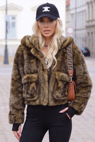 Палто “Luxury Fur Urban” – късо кафяво палто от еко косъм с качулка арт.6017