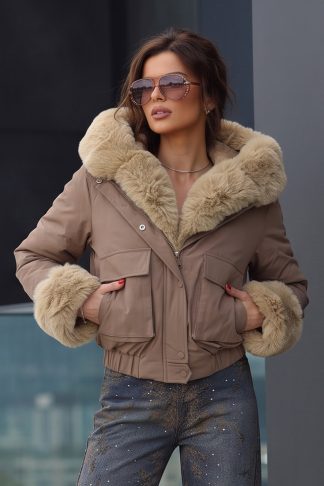 Яке “Taupe Fur Luxe” – зимно бежово яке с пухена качулка арт.9045